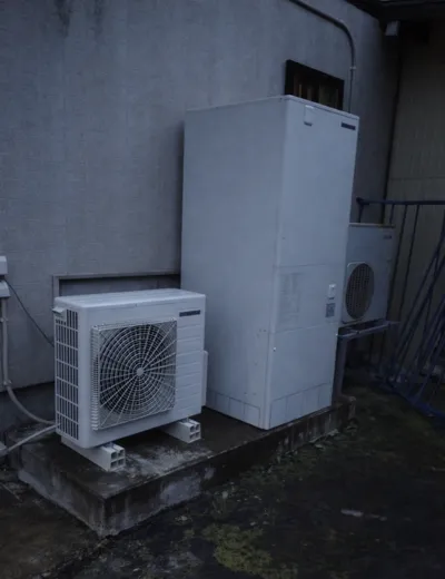 【御所市】お湯の温度が安定しなくなったためエコキュートを交換｜CTU-H4614ATからCTU-46AZ1への施工事例（施工後）