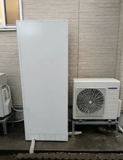 【生駒郡平群町】お湯はりをしたあと浴槽のお湯が減っているように感じたためエコキュートを交換｜CTU-371DA9からCTU-37AZ1への施工事例（施工後）