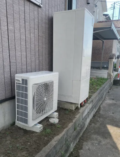 【生駒郡斑鳩町】浴室のシャワー圧が弱く感じるようになったためエコキュートを交換｜DH-37G4QUBからBHP-TAG37Wへの施工事例（施工後）