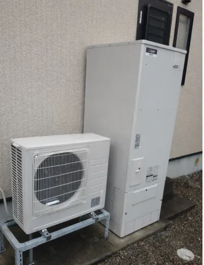 【香芝市】台所とおふろでお湯の出が悪くなったためエコキュートを交換｜HHP-AT465HATRからSRT-S376への施工事例（施工後）