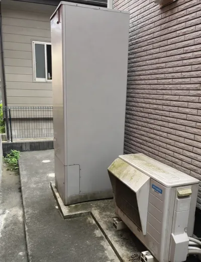 【湖南市】リモコンにエラーが表示されるためエコキュートを交換｜SRT-HPTK46W8からCTU-E46AZ1への施工事例（施工前）