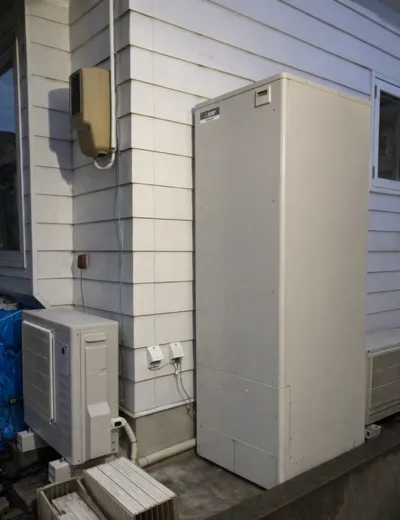 【蒲生郡竜王町】お湯が出なくなったためエコキュートを交換｜TU46KFVからSRT-S376Uへの施工事例（施工後）