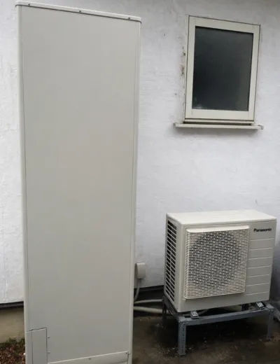 【桜井市】おふろの自動湯はりができなくなったためエコキュートを交換｜TUN37MFVからHE-J46LQへの施工事例（施工後）