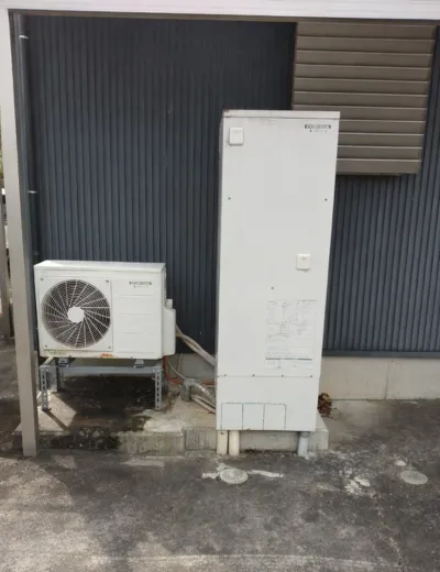 【天理市】追いだきの途中で止まることがあったためエコキュートを交換｜HE-S37LQからCTU-371D1A8への施工事例（施工前）