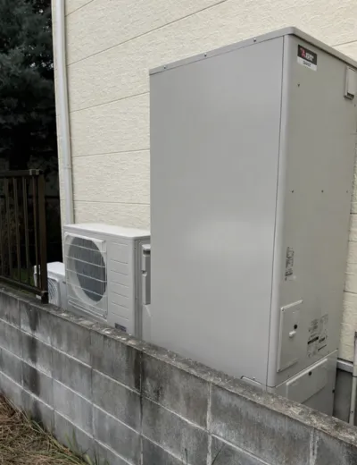 【宇陀市】浴室のシャワーを使っている途中で水温が下がることがあったためエコキュートを交換｜HHP-AT375HATRからSRT-S376への施工事例（施工後）