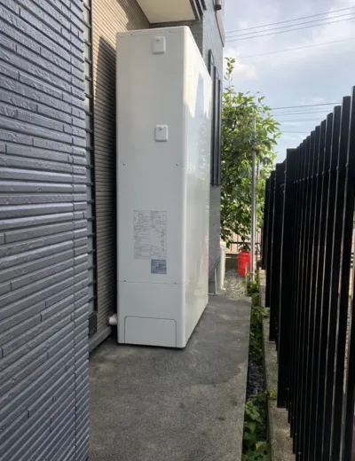 【宇陀市】沸き増しをしてもお湯の回復が遅く感じるようになったためエコキュートを交換｜HE-46W3QからCTU-E372AZ1への施工事例（施工後）