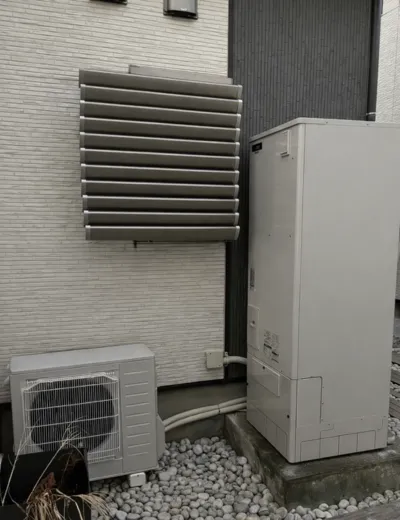 【大和高田市】おふろの自動保温がうまく働かなくなったためエコキュートを交換｜BE-37CWUからSRT-S376Uへの施工事例（施工後）