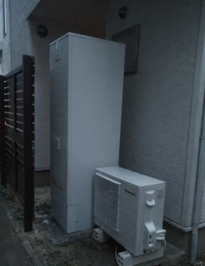 【大和高田市】おふろの湯はり量が安定しなくなったためエコキュートを交換｜TU-37FFVからHE-SU46LQへの施工事例（施工後）
