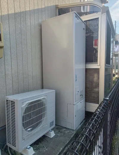 【明石市】給湯温度を変えてもリモコン操作がすぐ反映されにくくなったためエコキュートを交換｜HHP-T461HATからSRT-ST466への施工事例（施工後）