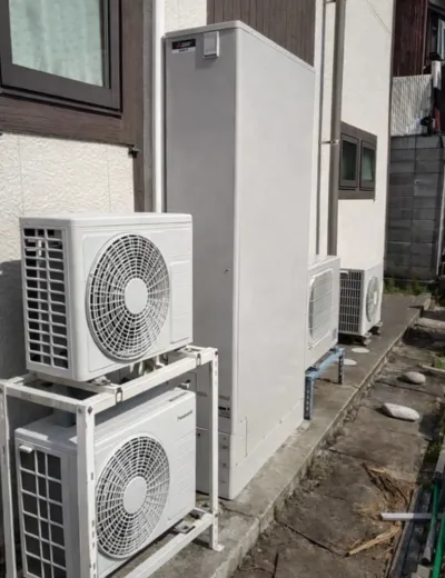 【明石市】沸き上げ運転中の振動音が気になるようになったためエコキュートを交換｜CTU-E462AX1からSRT-S437UZへの施工事例（施工後）