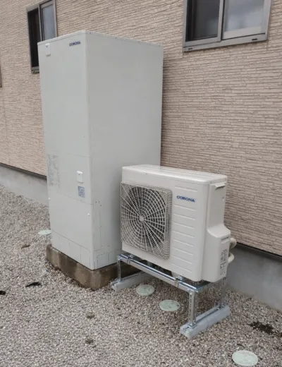 【高市郡明日香村】浴室リモコンのボタンを押しても反応しにくくなったためエコキュートを交換｜BE-A46BWULBからCHP-46SAZ1への施工事例（施工後）