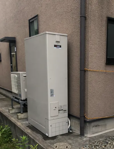 【姫路市】リモコンにエラーコードが表示されるようになったためエコキュートを交換｜SRT-HPT46W1からSRT-ST376UZへの施工事例（施工後）