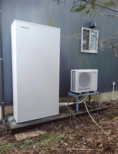 【加古郡稲美町】おふろの湯はり完了に気づきにくくなったためエコキュートを交換｜HE-46W3QAからHE-W46LQへの施工事例（施工後）