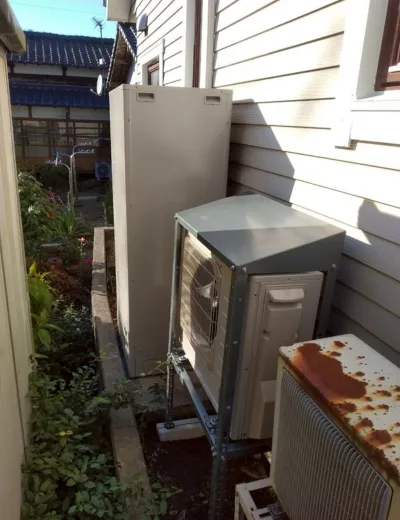 【伊丹市】ふろ自動でお湯が多めにたまることがあり容量も見直してエコキュートを交換｜DH-46G3QUBからSRT-ST376への施工事例（施工後）