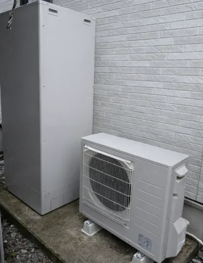 【川西市】ふろ自動の湯はりが止まる位置にばらつきが出てきたためエコキュートを交換｜CTU-461D1A11からSRT-ST377への施工事例（施工後）