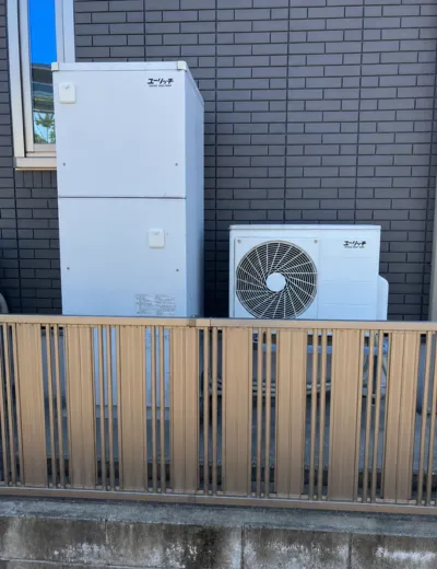 【木津川市】湯はり完了後にお湯がぬるく感じることが増えてきたためエコキュートを交換｜CFT-37MJ1からEQX37XFVへの施工事例（施工前）