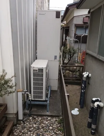 【神戸市須磨区】ふろ自動をしても設定どおりの湯量になりにくくなったためエコキュートを交換｜HHP-AT466HATからSRT-ST466への施工事例（施工前）