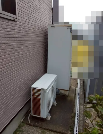 【神戸市西区】運転中の音が以前より大きくなってきたためエコキュートを交換｜HE-F46BQからSRT-ST466への施工事例（施工前）