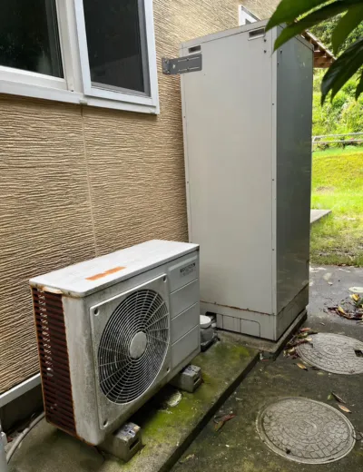 【京都市左京区】給湯中にエラーコードが表示されることがあったためエコキュートを交換｜CTU-371D1A9からSRT-ST466への施工事例（施工前）