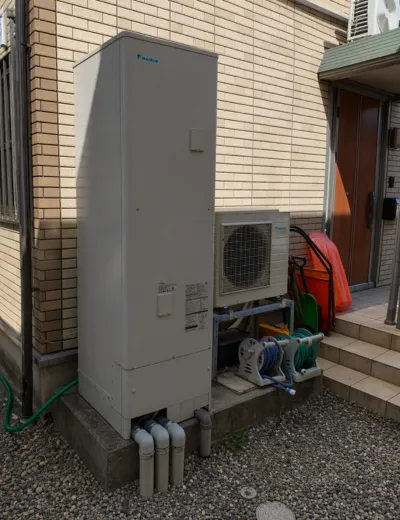 【西脇市】給湯中にお湯が途中で止まることがあったためエコキュートを交換｜CFT-46M3CからTUX46XFVへの施工事例（施工後）