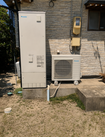 【西脇市】保温してもおふろが冷めやすくなったためエコキュートを交換｜TU46JFYからTUX37XFVへの施工事例（施工後）