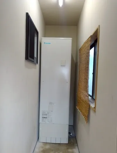 【小野市】夜間の沸き上げ運転が以前より長引くようになったためエコキュートを交換｜TU46FFVからTUA46YFVへの施工事例（施工後）