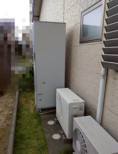 【小野市】台所リモコンの液晶表示が一部見えにくくなったためエコキュートを交換｜EC-4603KU-FAからHE-S46LQへの施工事例（施工前）