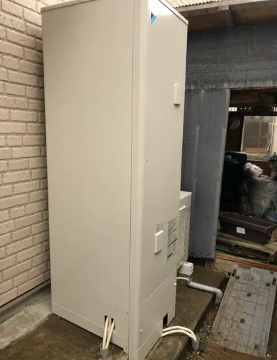 【宇治市】お湯がぬるく感じることが増えてきたためエコキュートを交換｜TUN46LFVからTUX46WFVへの施工事例（施工後）