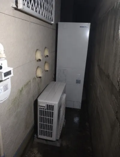【向日市】シャワーの温度が安定しにくくなったためエコキュートを交換｜HPE-FB375CTからCTU-E37AZ1への施工事例（施工後）