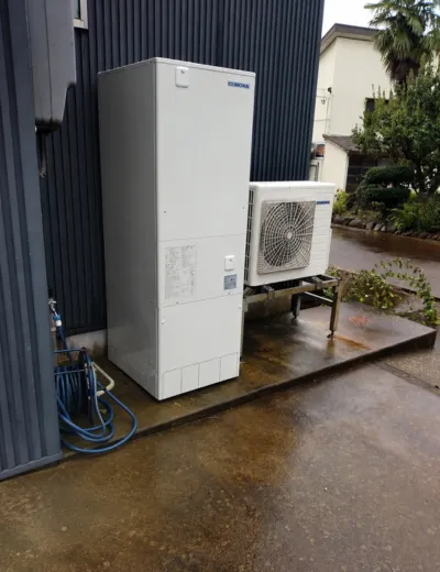 【長岡京市】湯はり完了までに時間がかかるようになったためエコキュートを交換｜SRT-HPT37W6からCTU-37AZ1への施工事例（施工後）