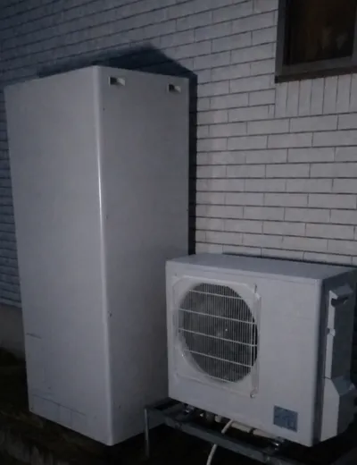【大阪市生野区】おふろの自動たし湯の反応が以前より遅く感じるようになったためエコキュートを交換｜CTU-371D1A8からSRT-ST376への施工事例（施工後）