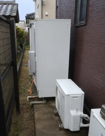 【大阪市阿倍野区】おふろの湯量が以前より安定しにくくなったためエコキュートを交換｜CTU-37S1CA8からCTU-46AZ1への施工事例（施工前）