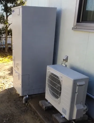 【大阪市北区】ふろ自動を押してから湯はりが始まるまで反応が遅くなったためエコキュートを交換｜CTU-371D1A10からSRT-ST376への施工事例（施工後）