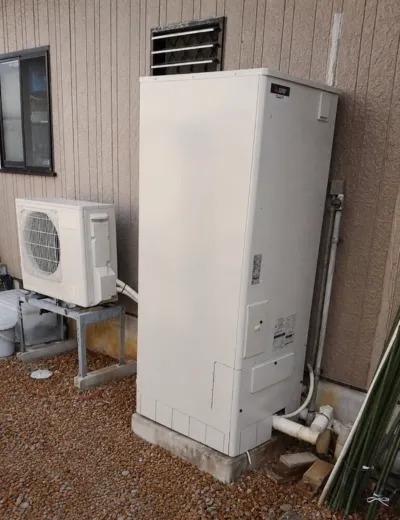 【大阪市旭区】シャワーの勢いが以前より弱く感じられるようになったためエコキュートを交換｜SRT-HPT46W2からSRT-ST376への施工事例（施工後）
