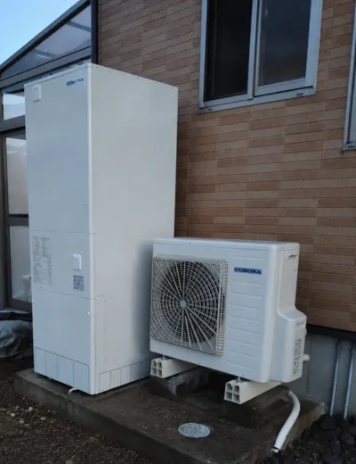 【大阪市旭区】シャワーの温度が安定しにくくなったためエコキュートを交換｜CTU-H3717AからCHP-37AZ1への施工事例（施工後）