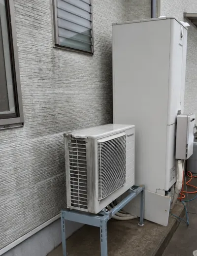 大阪市平野区で湯はり後のお湯がぬるく感じるエコキュートを交換｜HE-S46GQからTUX46ZFVへ（施工前）