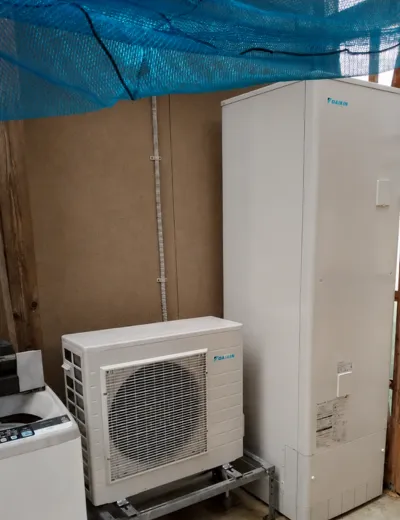 大阪市鶴見区で同時使用時にお湯の勢いが弱くなるエコキュートを交換｜SRT-HPT46W3からTUX46YFVへ（施工後）