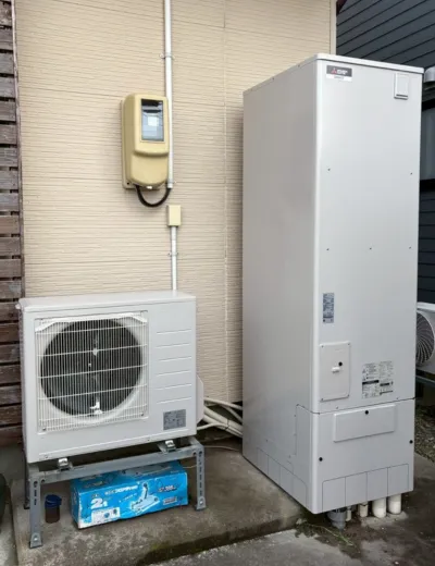 堺市東区で浴槽に黒いカスが出るようになったエコキュートを交換｜HHP-T464HATからSRT-ST467へ（施工後）