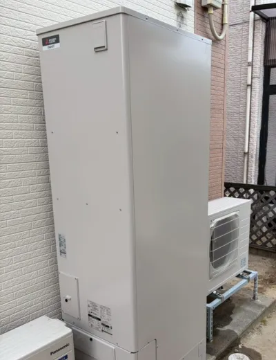 堺市西区でリモコンにエラーが表示されるエコキュートを交換｜HHP-AT375HATRからSRT-ST467へ（施工後）