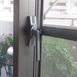 住宅の窓のクレセント錠を修理｜横浜市青葉区青葉台