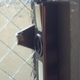 クレセント錠の取っ手が壊れた窓の鍵交換｜座間市座間