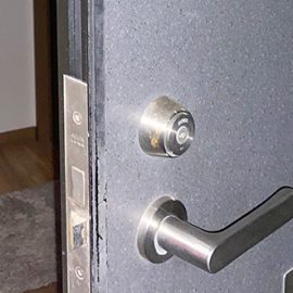 ご自宅の鍵の置き引きに伴い玄関扉を解錠｜葛飾区