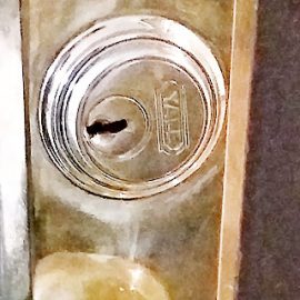 公共施設の古い外国製の鍵（イェール）を修理｜蓮田市東