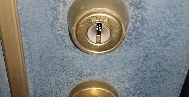 MIWA のPSでしょうかディンプル錠がついていました