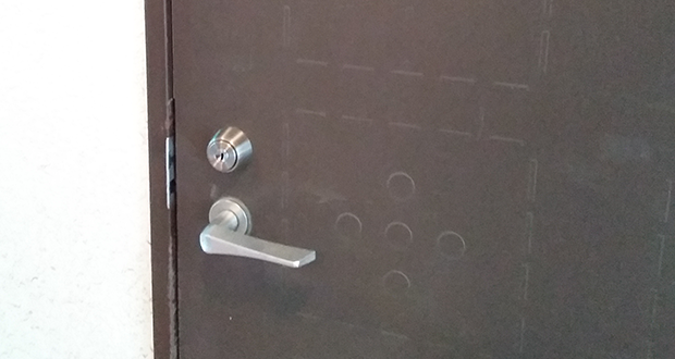 WESTの916シリンダーに取り替え