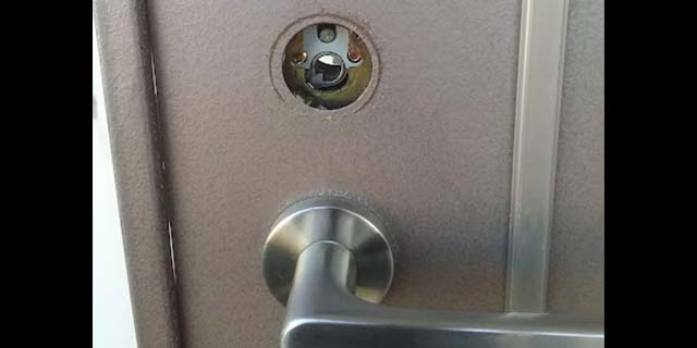 開け閉めに10分以上かかる鍵を分解して洗浄