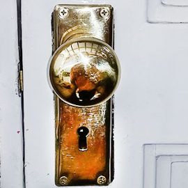 珍しい棒鍵の錠前です