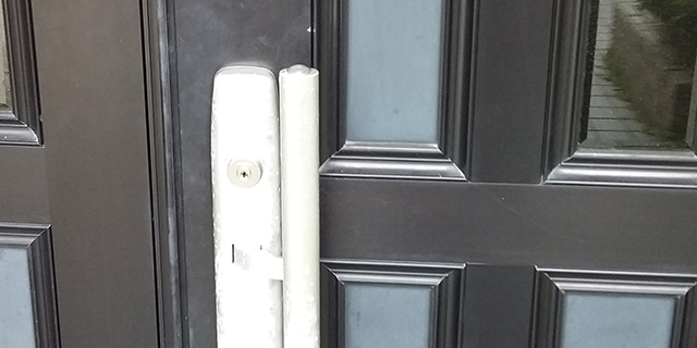 防犯性の低い鍵を防犯性の高い鍵に交換