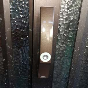長年使用した引き戸の鍵交換 MIWAのPSSL09-1LS