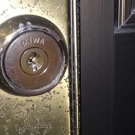 鍵を紛失して不安な事から玄関の鍵を交換｜山鹿市鹿校通